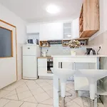 With Parking Space - 15945 شقة