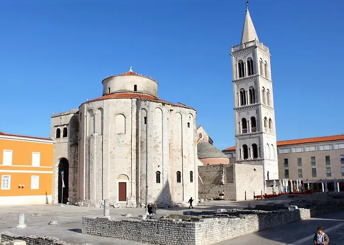 With Parking Space - 15945 アパート ザダル