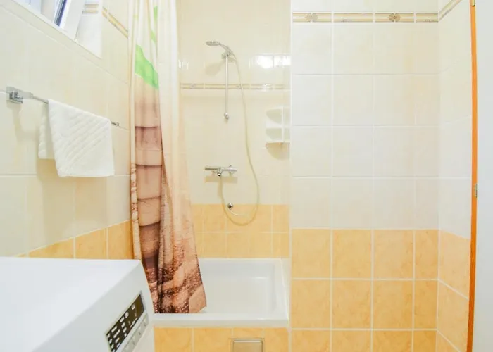 With Parking Space - 15945 アパート ザダル